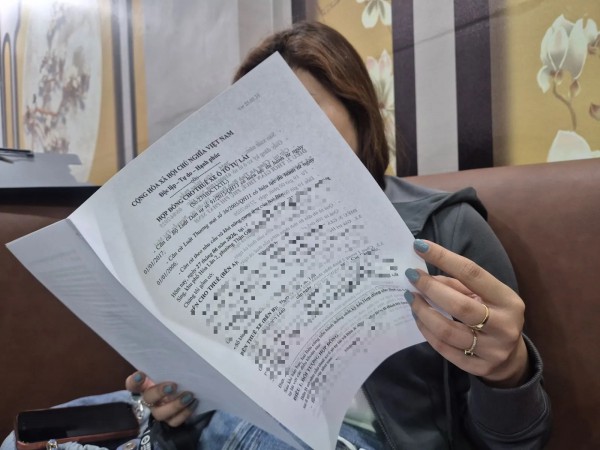 Chuyện không của riêng ai: Mất tiền chỉ vì… ký hợp đồng mà không đọc điều khoản Chuyện không của riêng ai: Mất tiền chỉ vì… ký hợp đồng mà không đọc điều khoản