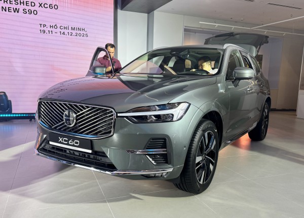 Volvo XC60 và S90 bản nâng cấp giá từ 2,3 tỉ đồng tại Việt Nam