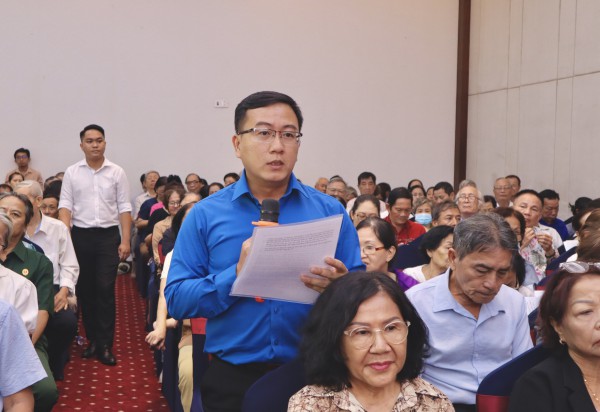 Bí thư Thành ủy TP.HCM: Mua nhà ở xã hội ‘khó bằng trời’, phải gỡ vướng Bí thư Thành ủy TP.HCM: Mua nhà ở xã hội ‘khó bằng trời’, phải gỡ vướng
