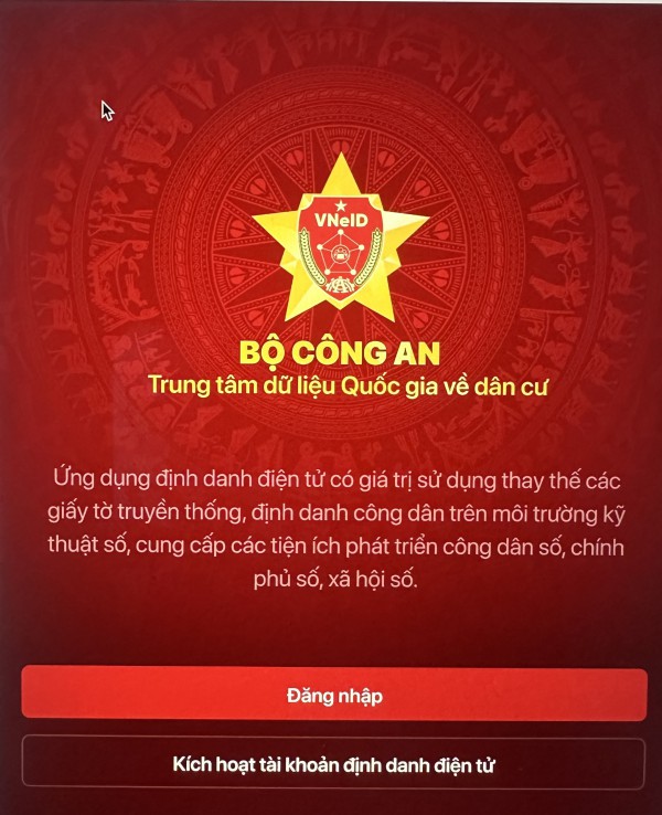 Công an tỉnh Cà Mau cảnh báo thủ đoạn lừa đảo phụ huynh cài ứng dụng VNeID