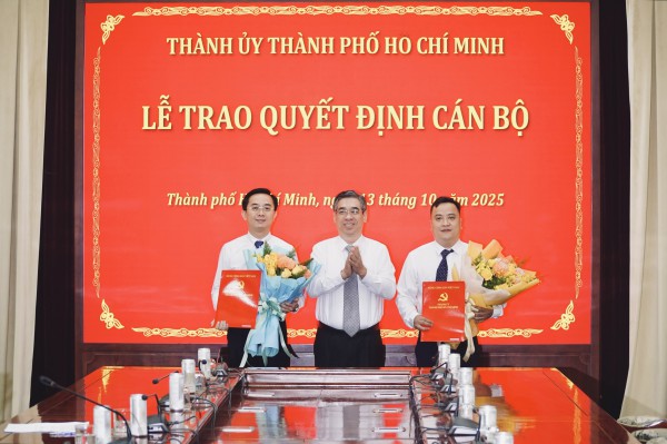 Thành ủy TP.HCM bổ nhiệm 2 thư ký Bí thư Trần Lưu Quang