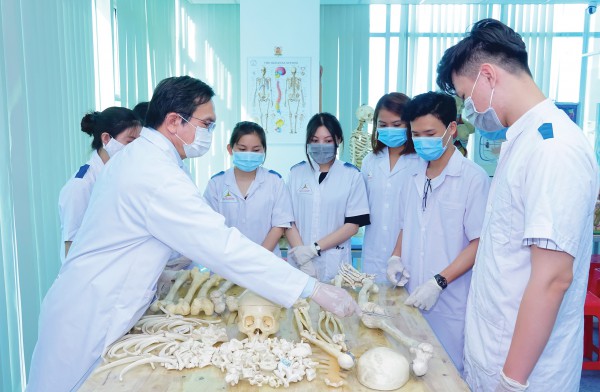 Chọn ngành gắn với nhu cầu nhân lực lên ngôi mùa tuyển sinh 2026 Chọn ngành gắn với nhu cầu nhân lực lên ngôi mùa tuyển sinh 2026