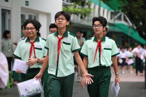 Đề thi lớp 10 môn ngữ văn TP.HCM: Không áp đặt khuôn mẫu suy nghĩ duy nhất Đề thi lớp 10 môn ngữ văn TP.HCM: Không áp đặt khuôn mẫu suy nghĩ duy nhất