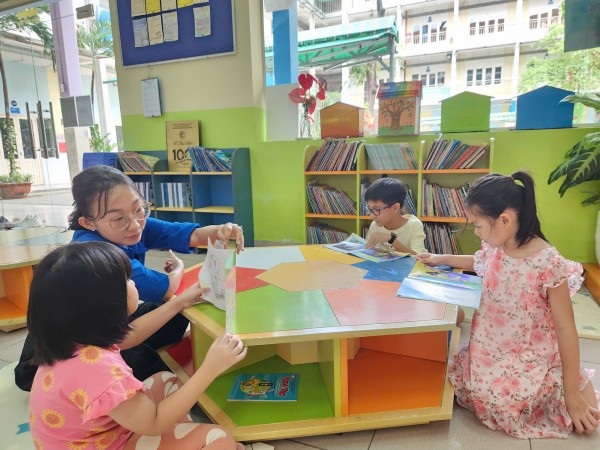 Nghỉ hè ở TP.HCM: Học miễn phí nhảy hiện đại, kỹ năng sống trong trường Nghỉ hè ở TP.HCM: Học miễn phí nhảy hiện đại, kỹ năng sống trong trường