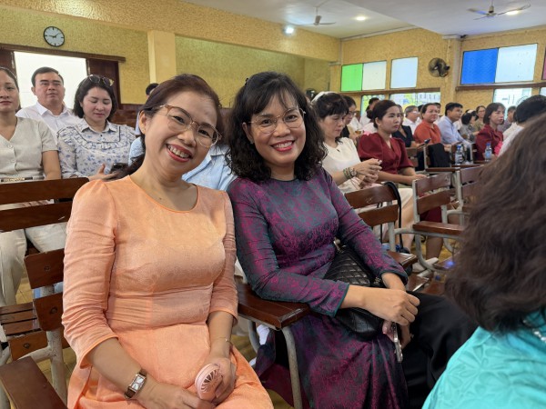 Tăng cường tiếng Anh có liên hệ gì với sự ra đời Trường THPT chuyên Trần Đại Nghĩa? Tăng cường tiếng Anh có liên hệ gì với sự ra đời Trường THPT chuyên Trần Đại Nghĩa?