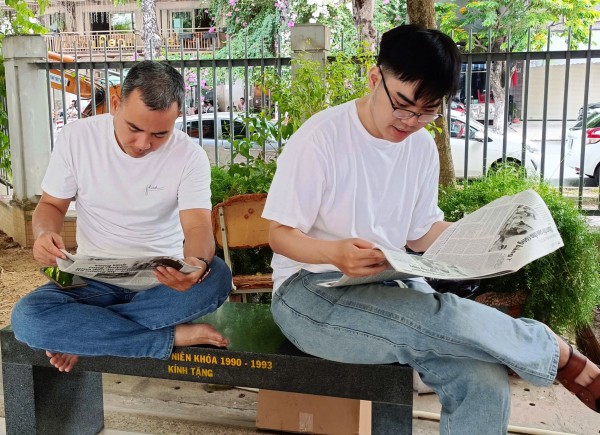 Thi tốt nghiệp THPT: Phụ huynh Đà Nẵng vơi bớt áp lực nhờ món quà ý nghĩa Thi tốt nghiệp THPT: Phụ huynh Đà Nẵng vơi bớt áp lực nhờ món quà ý nghĩa