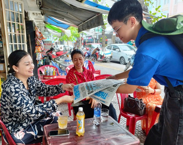 Thi tốt nghiệp THPT: Phụ huynh Đà Nẵng vơi bớt áp lực nhờ món quà ý nghĩa Thi tốt nghiệp THPT: Phụ huynh Đà Nẵng vơi bớt áp lực nhờ món quà ý nghĩa