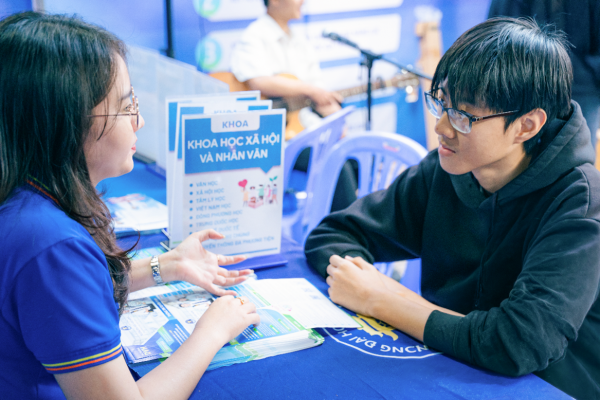 Trường ĐH Văn Hiến xét tuyển học bạ từ 18 điểm, nhiều học bổng hấp dẫn Trường ĐH Văn Hiến xét tuyển học bạ từ 18 điểm, nhiều học bổng hấp dẫn