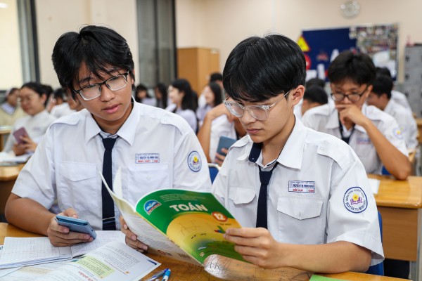 Vì sao cần công bố đối sánh điểm thi tốt nghiệp THPT và lớp 12? Vì sao cần công bố đối sánh điểm thi tốt nghiệp THPT và lớp 12?