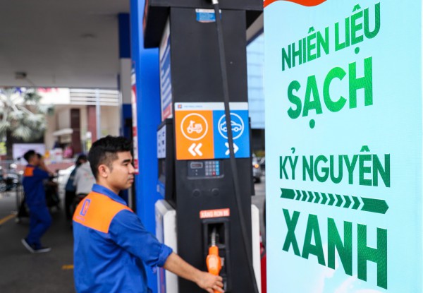 Giá xăng dầu hôm nay 24.6.2026: Xăng E10 sắp có đợt giảm giá tiếp? Giá xăng dầu hôm nay 24.6.2026: Xăng E10 sắp có đợt giảm giá tiếp?