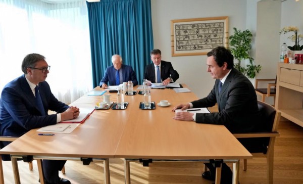 EU kêu gọi Serbia và Kosovo tôn trọng cam kết, chấm dứt căng thẳng