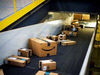 Tình trạng lao động khắc nghiệt tại Amazon