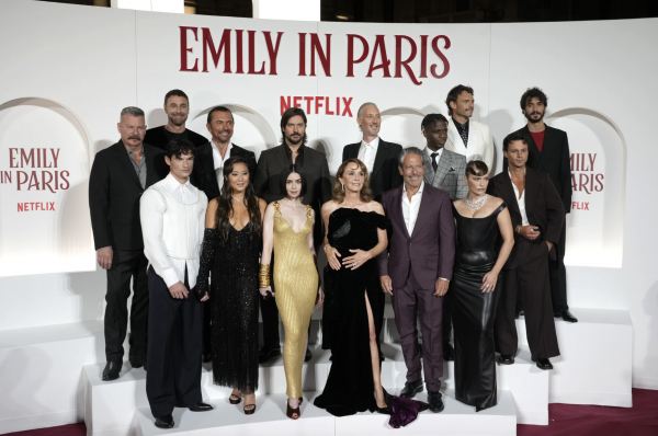 Tài tử loạt phim ăn khách 'Emily in Paris' Pierre Deny qua đời Tài tử loạt phim ăn khách 'Emily in Paris' Pierre Deny qua đời