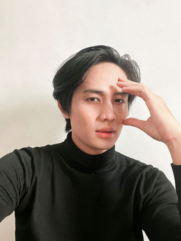Định trang và khai máy phim "Mặt trời khuyết" sẽ phát sóng trên SCTV14 Định trang và khai máy phim "Mặt trời khuyết" sẽ phát sóng trên SCTV14