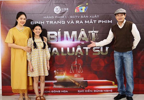 Định trang và ra mắt phim ”Bí mật của Luật sư” do SCTV sản xuất Định trang và ra mắt phim ”Bí mật của Luật sư” do SCTV sản xuất