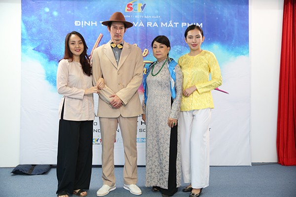 Định trang và ra mắt phim "Lỗi đạo cang thường" do SCTV sản xuất Định trang và ra mắt phim "Lỗi đạo cang thường" do SCTV sản xuất