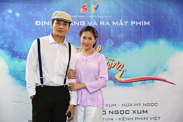 Định trang và ra mắt phim "Lỗi đạo cang thường" do SCTV sản xuất Định trang và ra mắt phim "Lỗi đạo cang thường" do SCTV sản xuất